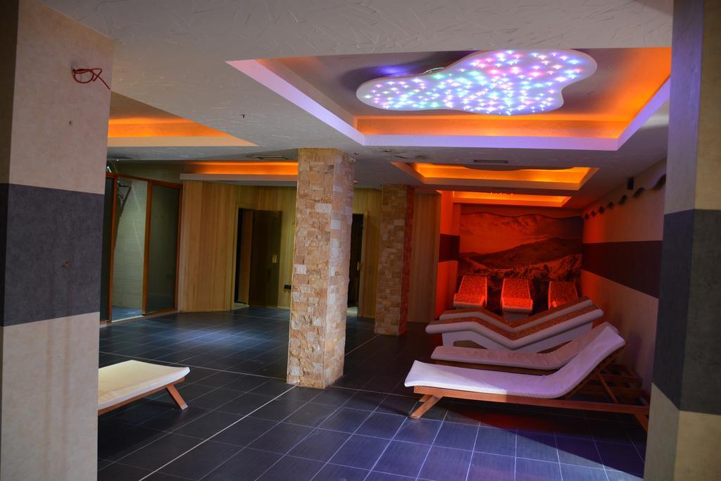 Отель Milmari - Wellness & Spa Копаоник Экстерьер фото